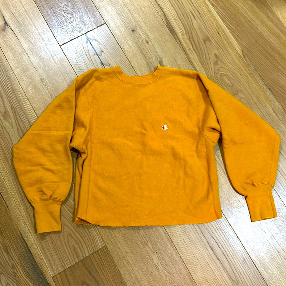 Vintage Champion Sweatshirt.